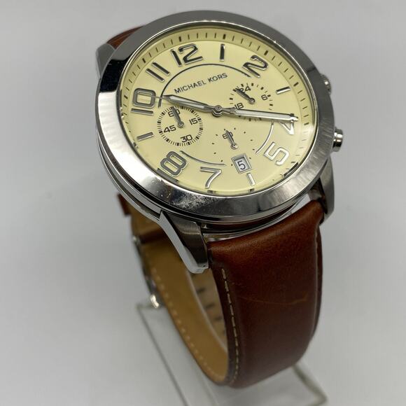 Men’s Michael Kors MK-8292 Chrono Stainless Leather Watch Working New Battery - Picture 9 of 9